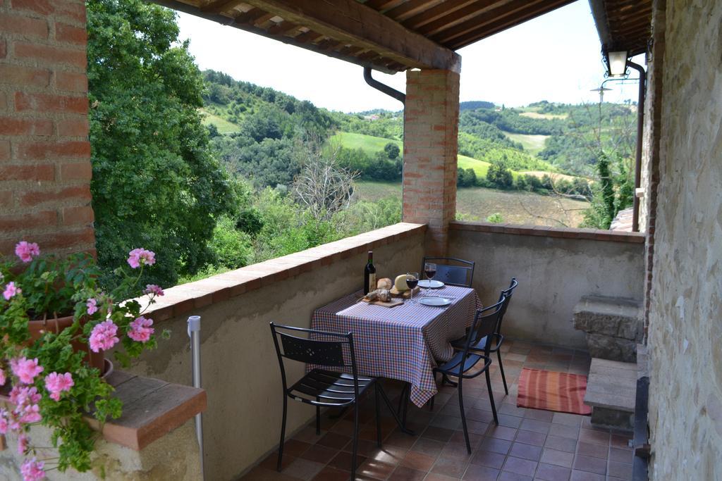 Agriturismo Marano Mengara エクステリア 写真